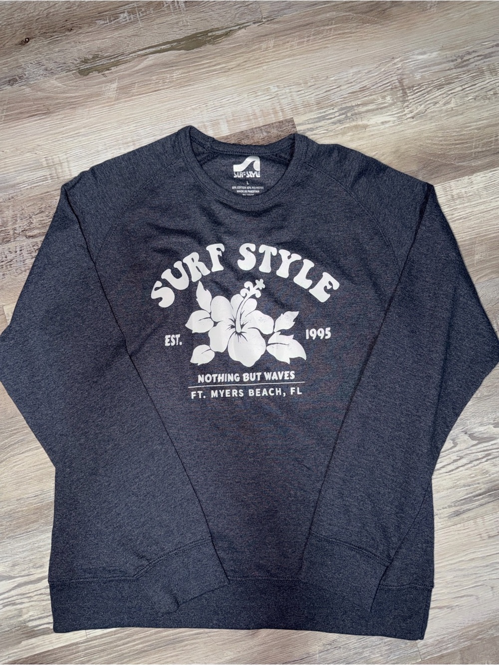 Surf Style Women’s Crewneck Sweatshirt